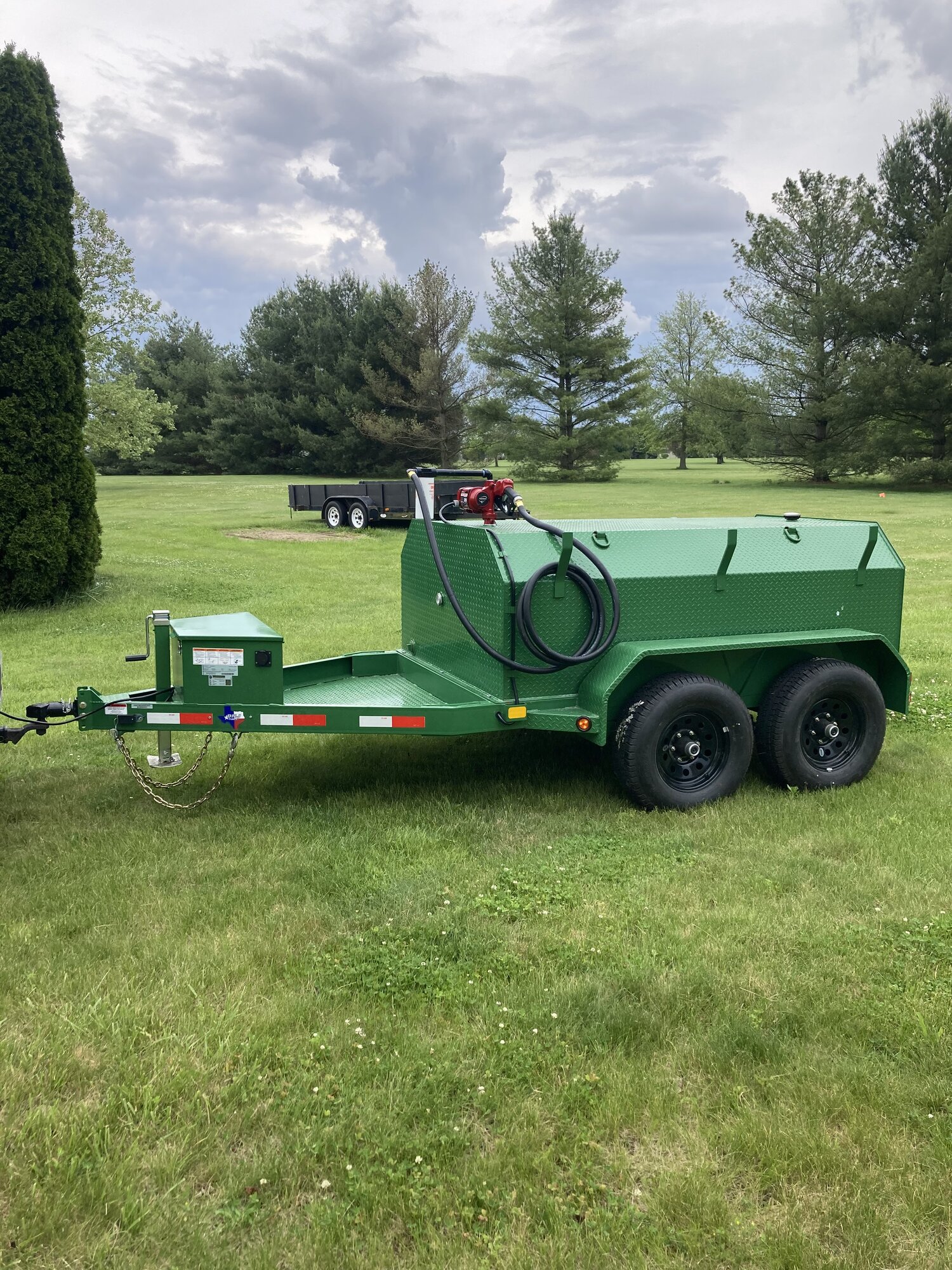 fuel trailer green 750gal side view